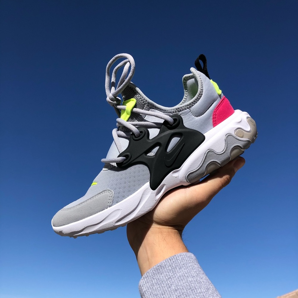 Nike React Presto Wolf Grey Black Pink Volt
